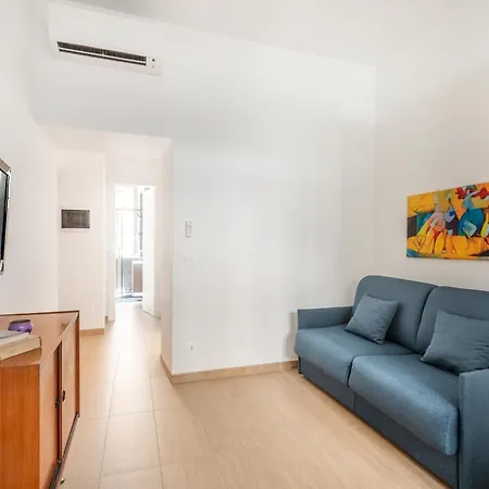 Quartiere Trieste Alma Luxury Appartement